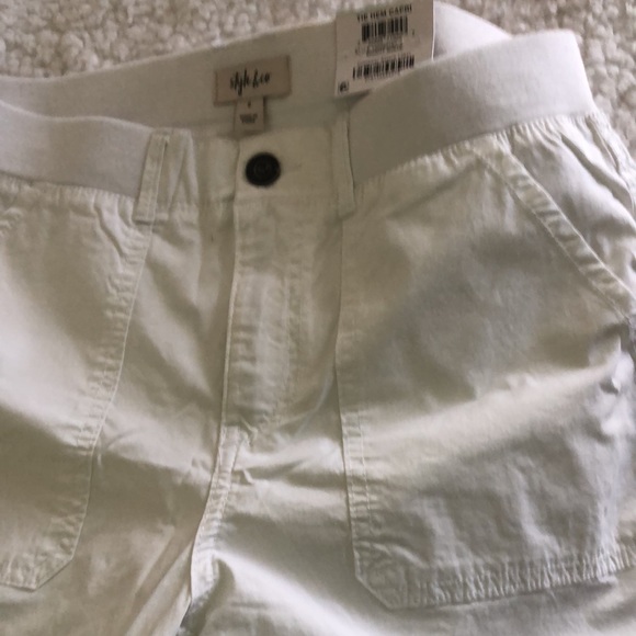 New with Tags Style and Co capris - Picture 6 of 8